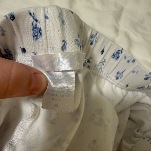 Lake Pajamas Pima Cotton Ruffle Shorts Set French Blue Floral Pajama Set Size M - Picture 17 of 17